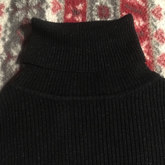 NWOT silk turtleneck black shine - Picture 6 of 7